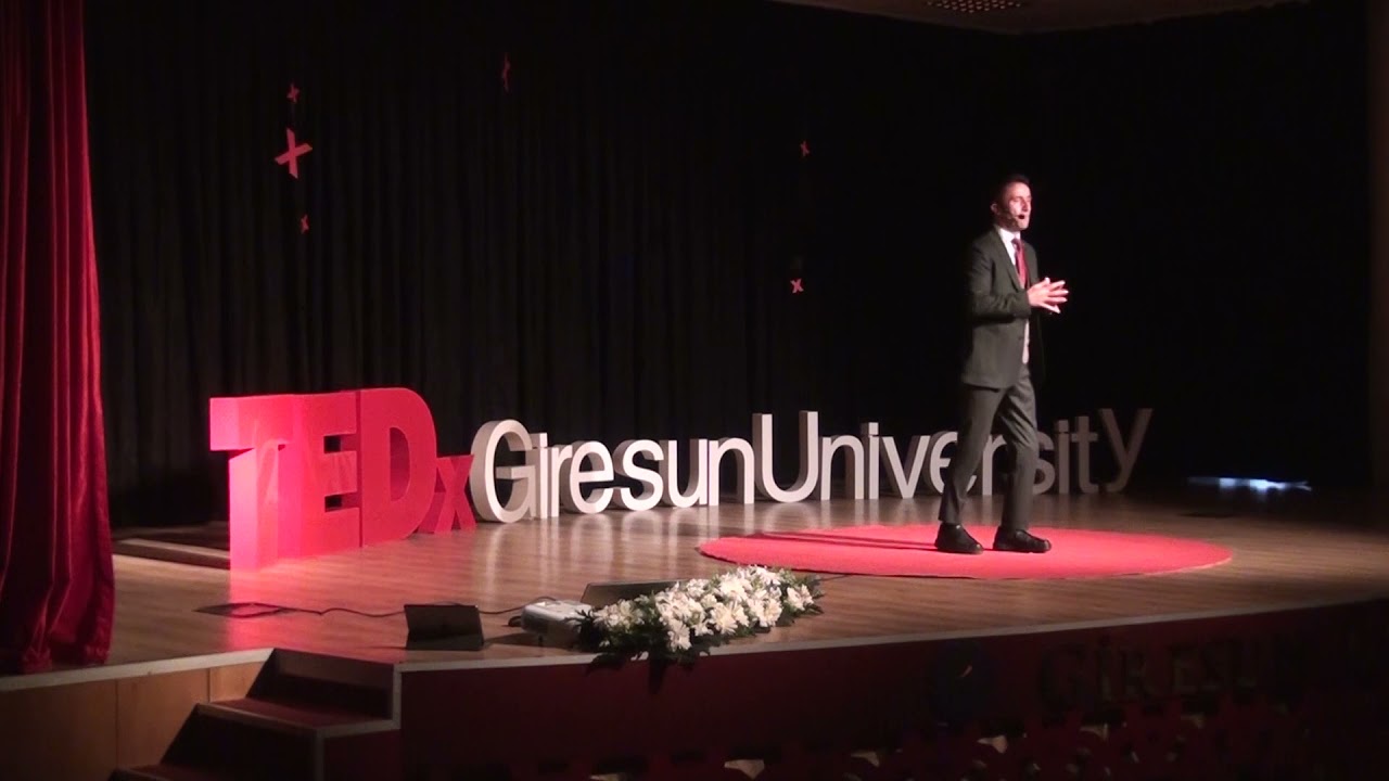 Başarıya Giden Yolda Hayat Engel Tanımaz : Osman Çakmak : Tedxgiresununiversity