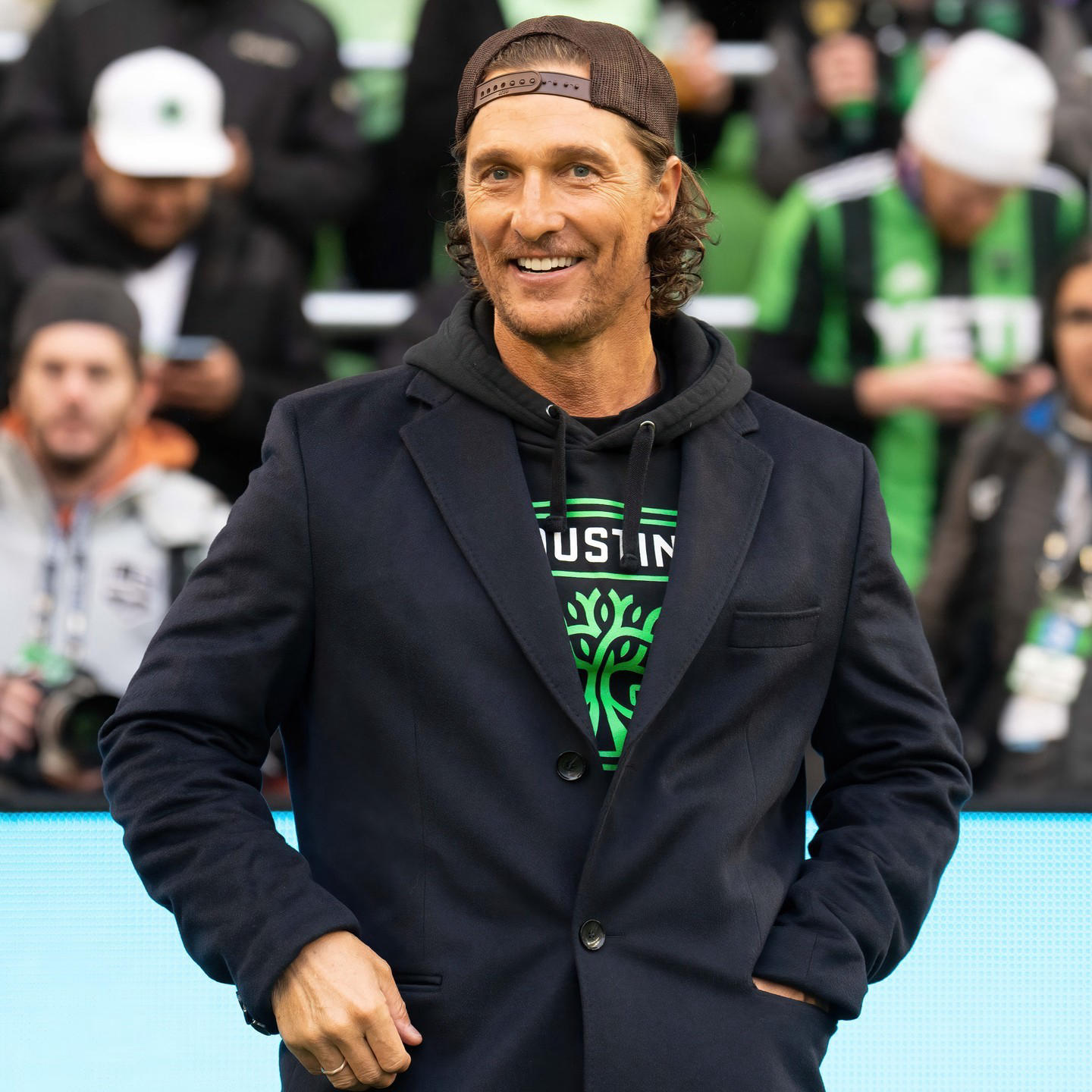 image  1 Matthew McConaughey's #CMTAwards cameo had Us saying Alright, alright, alright
