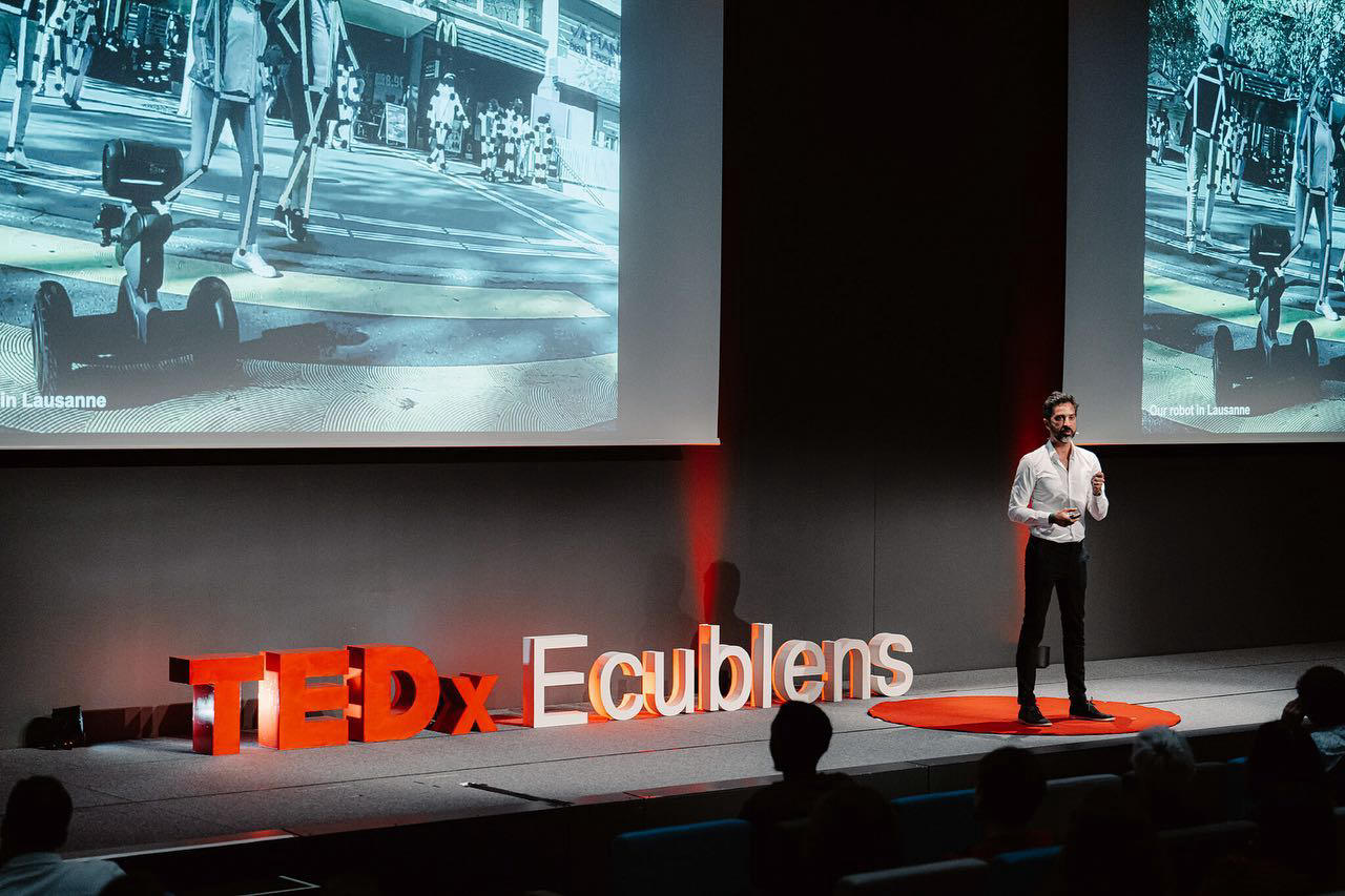 TEDx - In Écublens, Switzerland, clean lines and focused lighting give #TEDxEcublens a crisp look